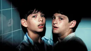 Задник к фильму "Дурное воспитание" #220924