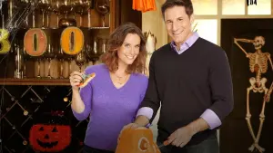 Видео к фильму October Kiss | Preview - October Kiss - Starring Ashley Williams & Sam Jaeger - Hallmark Channel