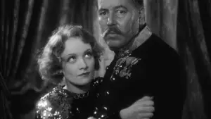 Задник к фильму "Обесчещенная" #707885