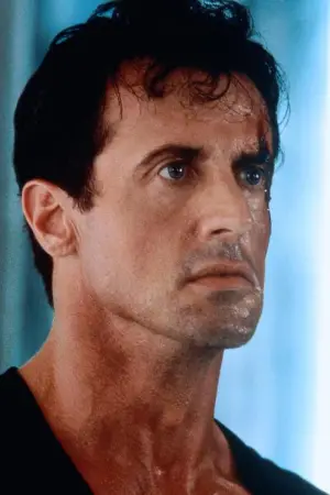 Постер к фильму "Судья Дредд" #682151