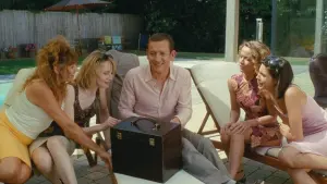 Задник к фильму "По ту сторону кровати" #452312