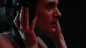 Задник к фильму "Бойся тишины" #380431