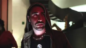 Задник к фильму "Истлевший на солнце" #378360