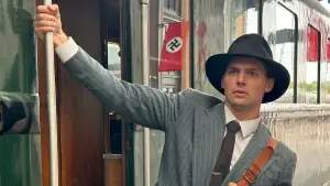 Видео к фильму Escape from Germany | Escape From Germany Full Theatrical Trailer