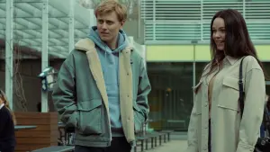 Задник к фильму "Привилегированные" #482236