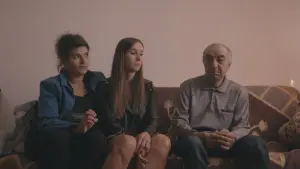 Задник к фильму "Something Familiar" #810355