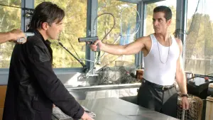 Задник к фильму "Новый парень моей мамы" #390013