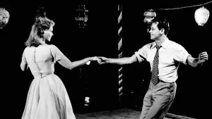 Видео к фильму Пикник | Picnic (1955) Original Trailer [FHD]