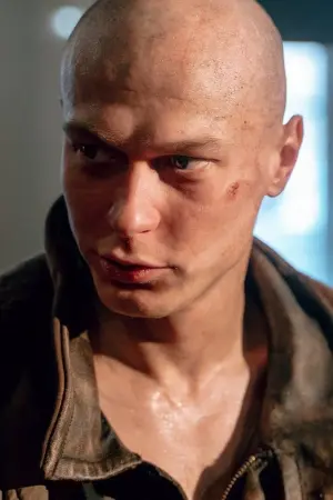 Постер к фильму "Капитан Волконогов бежал" #445649