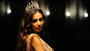 Задник к фильму "Молодость" #254260