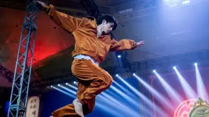 Задник к фильму "Великолепная пятёрка" #571290