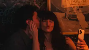 Задник к фильму "Третья лишняя" #521643