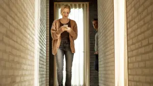 Задник к фильму "Тебе стоило уйти" #310291