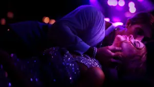 Задник к фильму "Плохая девочка" #577232