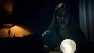 Задник к фильму "Мама: гостья из тьмы" #680617