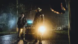 Задник к фильму "Тьма: Вторжение" #418140