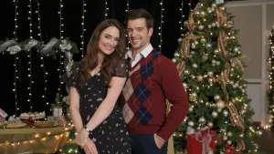 Задник к фильму "Всё, что мне нужно на Рождество" #736090