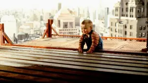 Задник к фильму "Младенец на прогулке или Ползком от гангстеров" #292137