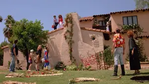 Задник к фильму "Сумасшедший дом" #742554