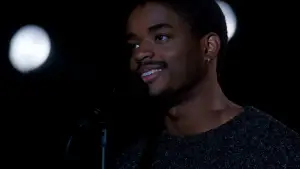 Задник к фильму "Лов Джоунс" #689343