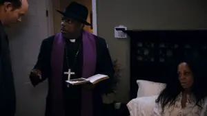 Задник к фильму "Дом с паранормальными явлениями" #320111