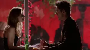 Задник к фильму "Поцелуй навылет" #700641