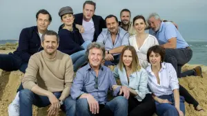 Задник к фильму "Маленькие секреты большой компании" #271861