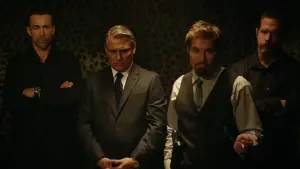 Задник к фильму "Прикончи их всех" #325685