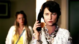 Задник к фильму "Бассейн" #743723