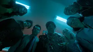 Задник к фильму "Удачи, веселитесь, не умрите" #523397