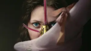 Задник к фильму "Гадкая сестра" #518999