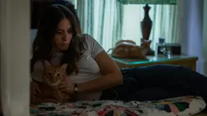 Задник к фильму "Кто-то, кого я знал" #325673