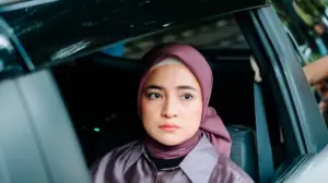 Задник к фильму "La Tahzan: Cinta, Dosa, Luka..." #672911