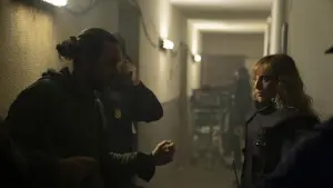 Задник к фильму "Осада" #349323