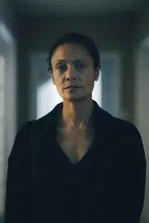 Постер к фильму "Божья страна" #458037