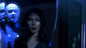 Задник к фильму "Восставший из ада 4: Кровное родство" #622042