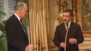 Задник к фильму "Выстрел в темноте" #714164