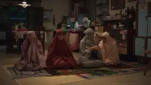 Задник к фильму "Andai Ibu Tidak Menikah Dengan Ayah" #787470