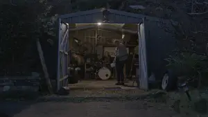 Задник к фильму "Once We Were Punks" #778248