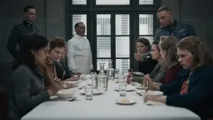 Задник к фильму "Дегустаторши" #607553