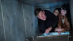 Задник к фильму "Развращённость" #667253