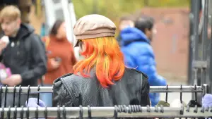 Задник к фильму "Bad Guys Wear Black" #537115