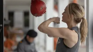 Задник к фильму "Изоляция" #736967