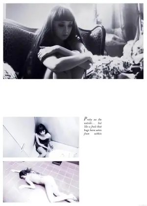 Постер к фильму "Хелтер-скелтер" #458734