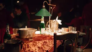 Задник к фильму "Капитан Волконогов бежал" #445625