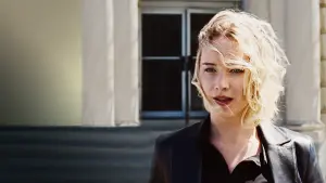 Задник к фильму "Джой" #316908