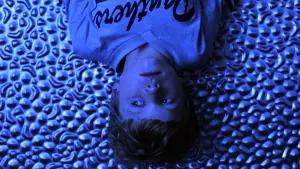 Задник к фильму "Загадочная кожа" #402635