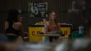 Задник к фильму "Любовь истекает кровью" #434492