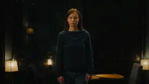 Задник к фильму "Louise" #788856