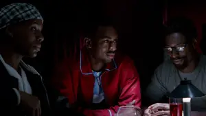 Задник к фильму "Лов Джоунс" #689357